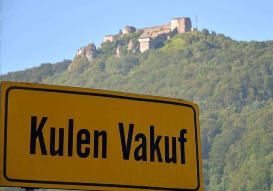 Naid Apartmani Kulen Vakuf Kültér fotó