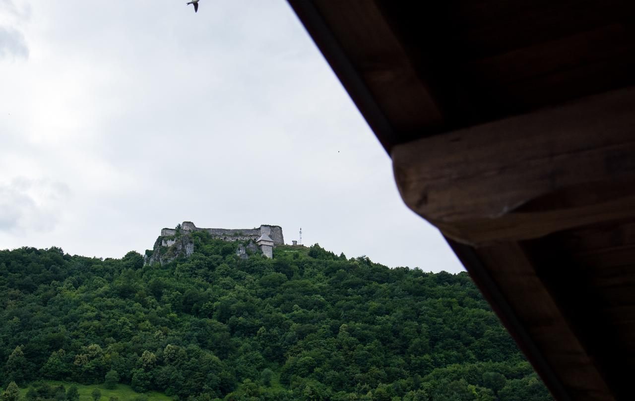 Naid Apartmani Kulen Vakuf Kültér fotó