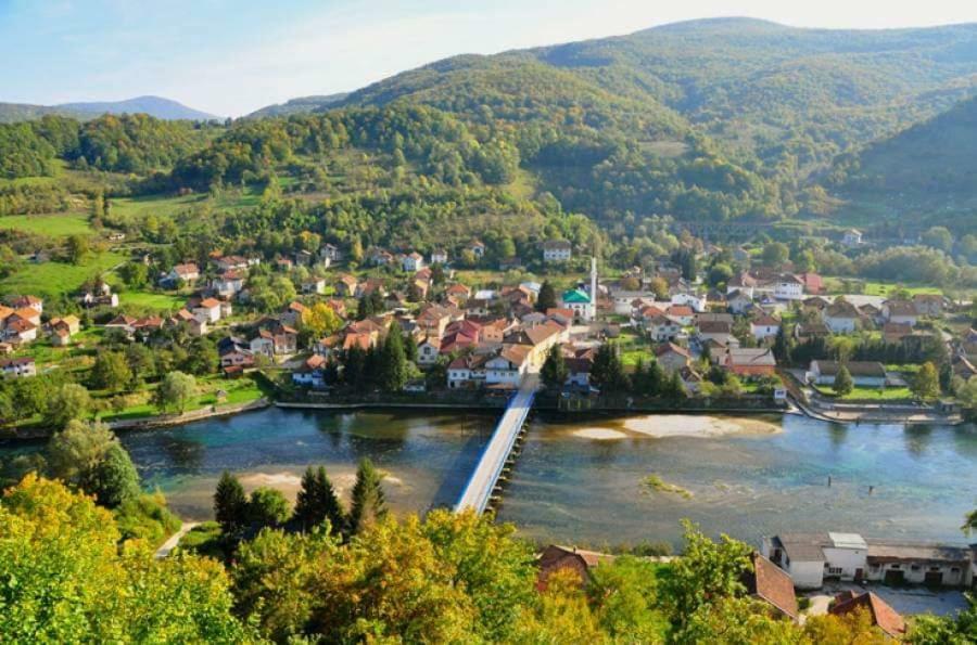 Naid Apartmani Kulen Vakuf Kültér fotó